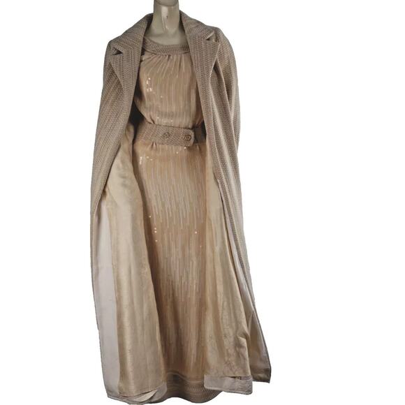 CHANEL 01A Fall 01 Beige 2 Piece Sleeveless Sequin Dress Maxi Tweed Coat Suit 38 - Picture 1 of 16